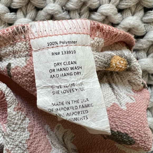 Show me Your Mumu Floral Daisy Duke Off the Shoulder Crop Top - Picture 8 of 9